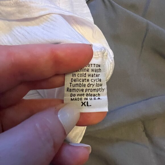 Woman to Blame Size XL T-Shirt "Livin' for the Weekend Margaritaville - Picture 3 of 5